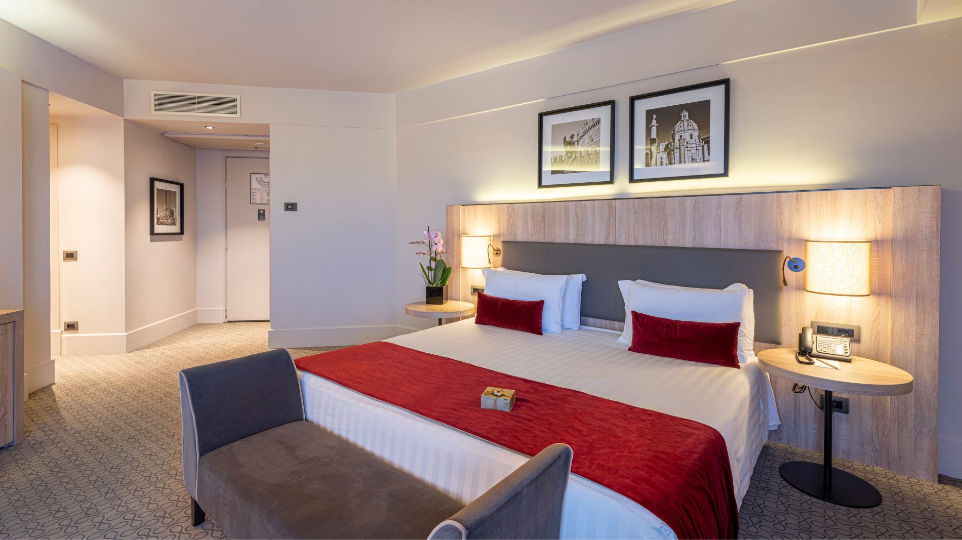 Junior Suite A.Roma Lifestyle Hotel - Details and online booking